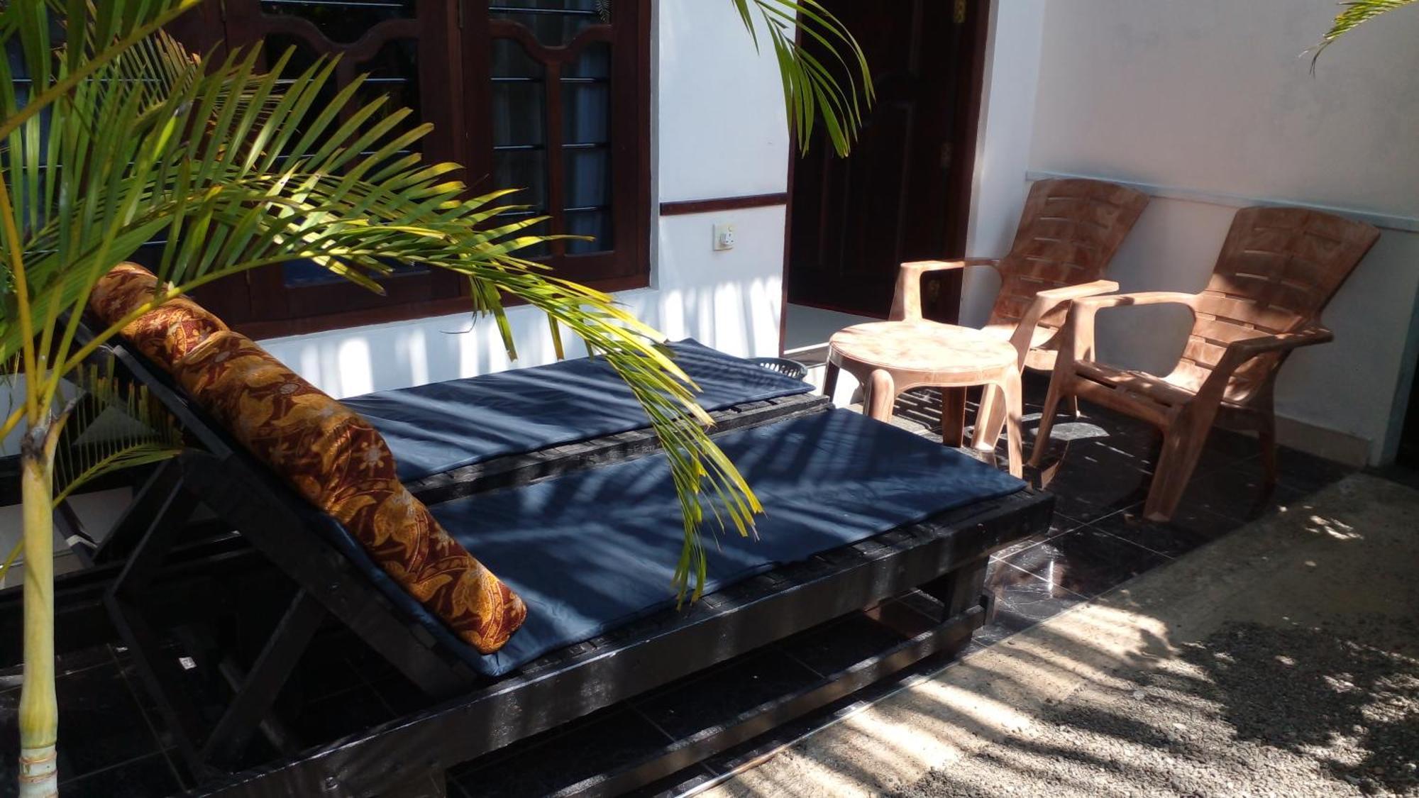 Seadina Coral Home Matara Zimmer foto